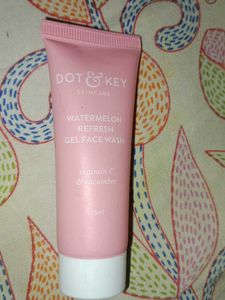 Sunscreen,Face Cleaner