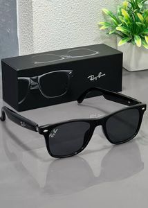 Ray-Ban Wayfarer Sunglasses Meta Edition