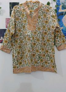 Floral Short Kurti