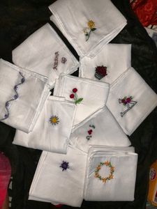 10 Hanky Beautiful Embroidery Read Below