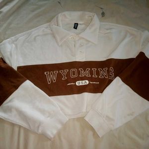 Wyoming Graphic Top