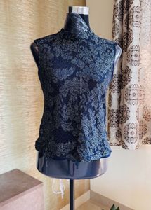 High Neck Sleevless Top