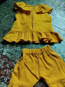 Cute Yellow Kids Outfit