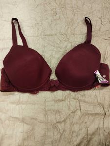 Burgundy Bra with Lace Detail✨