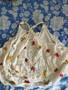 White Floral Fluffy Crop Top