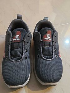 🆕Grey And Red Sports Shoes (NEW)🩶❤️✅