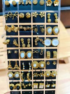 Gold Toned Multiple Design Earings 32 Pair At 450