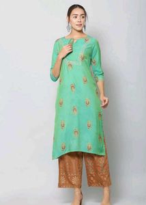 Elegant Green Embroidered Kurta Set