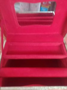 Makeup Box