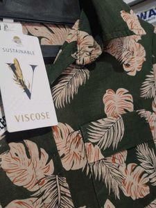 Green Tropical Leaf Print Shirt