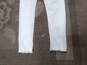 C@80 Size-32 Slim Jeans