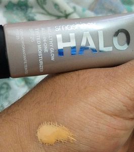 Smashbox Halo Tinted Moisturizer