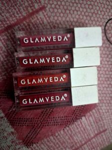GLAMVEDA Mini  Liquid Lipstick Set Of 4