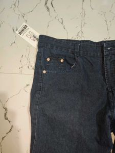 UNISEX BAGGY JEANS