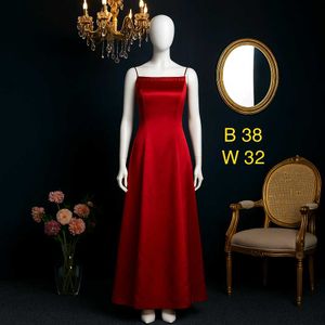 Elegant Red Maxi Dress