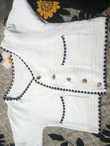 Chic White Knit Jacket