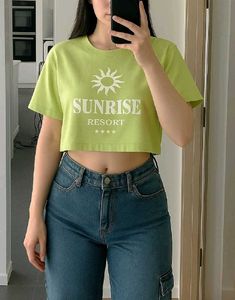 🇹🇷 [Made In Turkey] H&M Boxy Fitted Crop Top