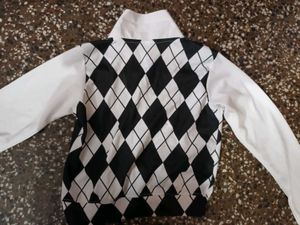 Argyle Crop Top with White Collar