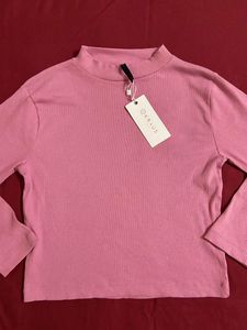 Pink Ribbed Crop Top