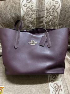 Authentic Coach Large Avenue Carryall Tote