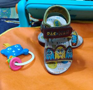 Pac-Man Sandal 🔊