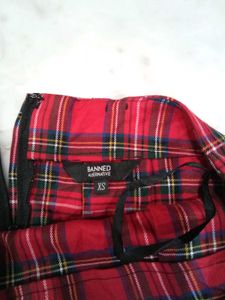 Gothic/Punk/Alt/Emo Tartan Skirt.