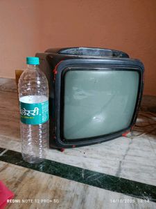 Old black and white picture tube tv