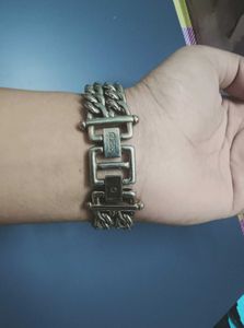 Vintage Guess Silver Chain Watch