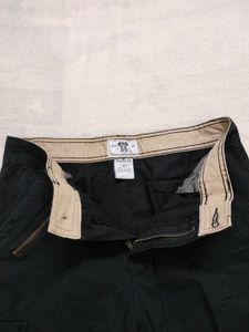 Crop Top Paired With Joggers