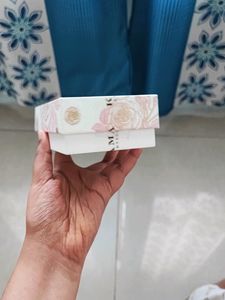 KAMA AYURVEDA PURE ROSE WATER FACE CLEANER KIT