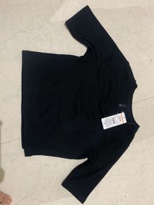 Black Ribbed Knit Top - Size Medium
