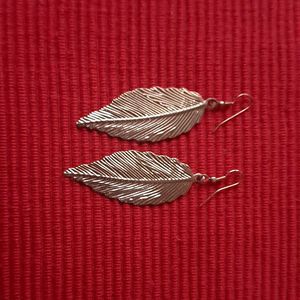 9 Pair Earring Bundle - Metal, Stone &amp; Glass