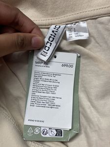 H&amp;M Collared Crop Tee