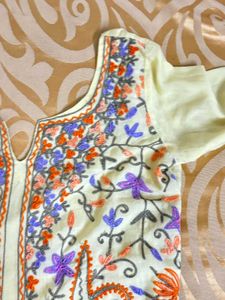Embroidered Floral Kurti