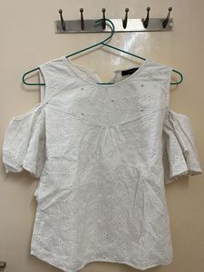 Madame White Top