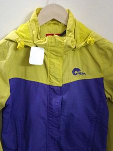 Neepa Windcheater Jacket