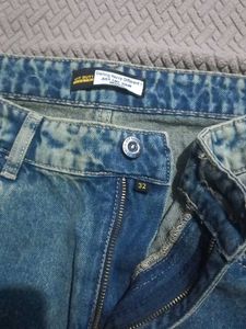 Wide Leg Cargo Jeans
