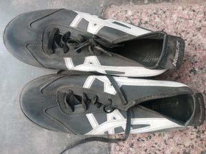 Nobelite Black & White Sneakers