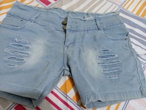 Denim Shorts🩳