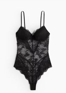 Black Lace Bra Thong Body