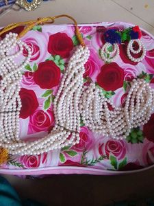 Pearl Necklace & Earring Set
