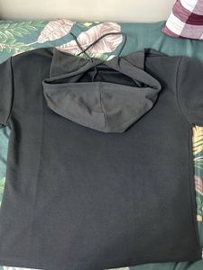 Stylish Grey Hoodie with short sleeves- Highlander