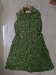 Vintage Green Floral Button-Down Dress