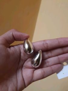 Silver Teardrop Earrings