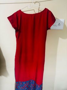 ₹140 Pretty Red Kurta - Size: M