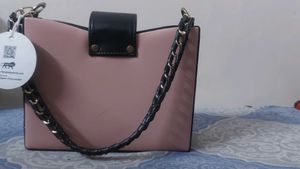 Beautiful  Light Pink Or Balck Color  Slingbag