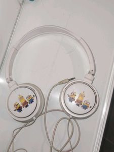Cute Minions Headphones 🎧