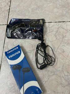 Sounce Wired Earbuds With Box