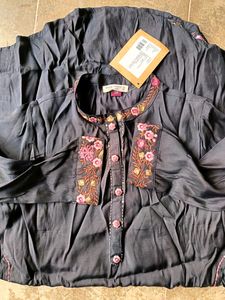 Floral Embroidered Straight Kurta &amp; Pants Sets