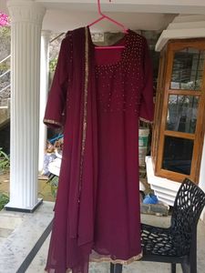 Free Purse forGeorgette Kurta Set.Bottom Fre